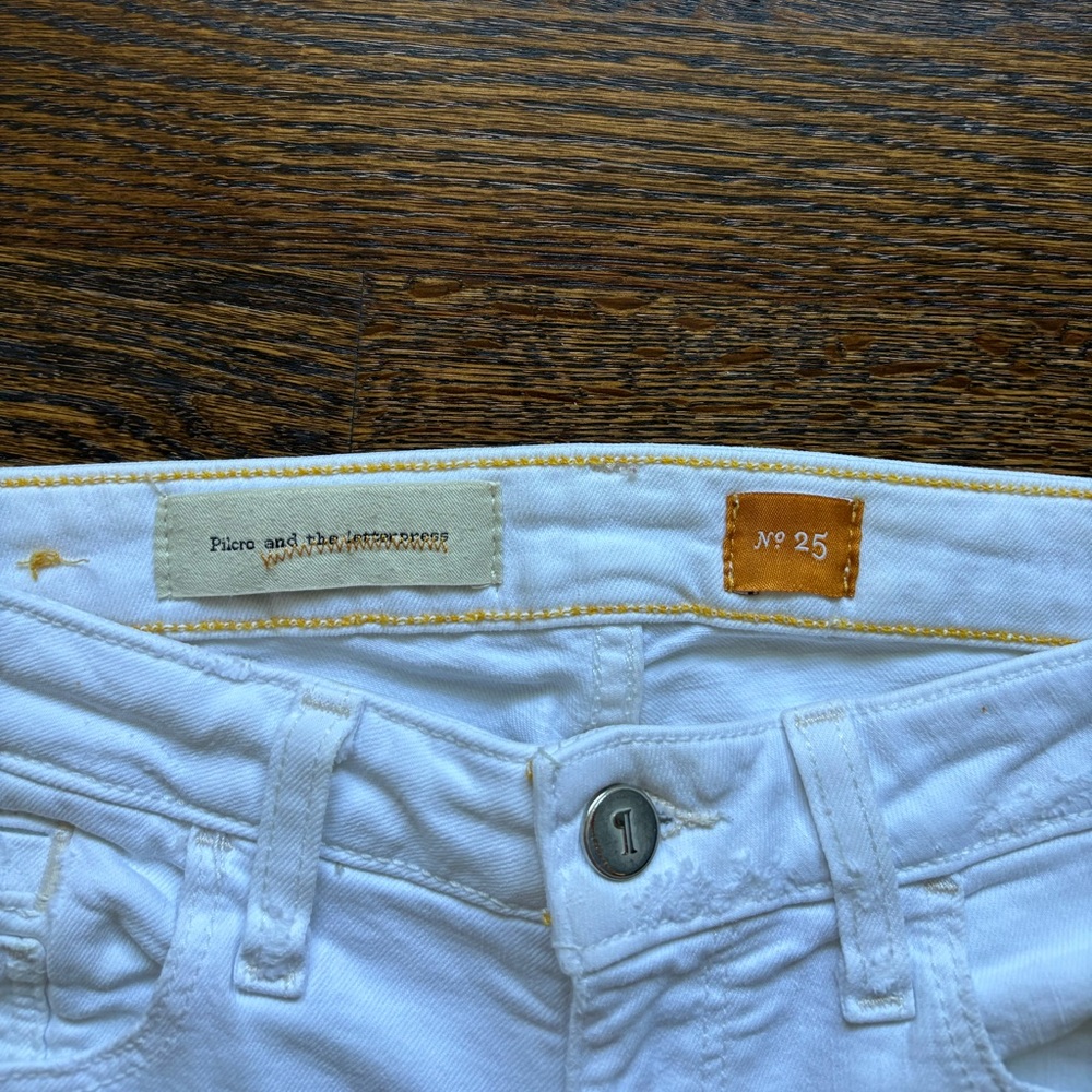 Anthropologie and the Letterpress White, 6” Inseam, Denim Shorts. Size 25. - Picture 2 of 7